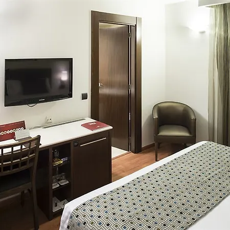 Hotel Catalonia Born