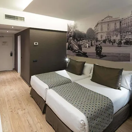 Catalonia Born Hotell 4*